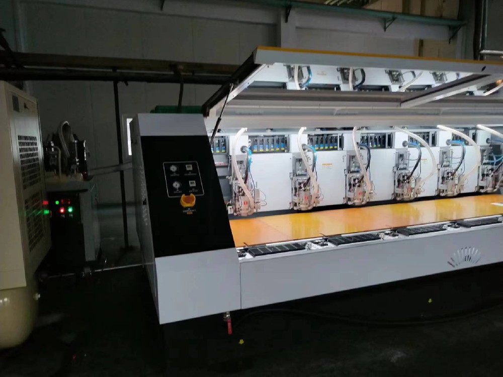 高負(fù)壓吸塵器配套分板機(jī)多點位吸塵